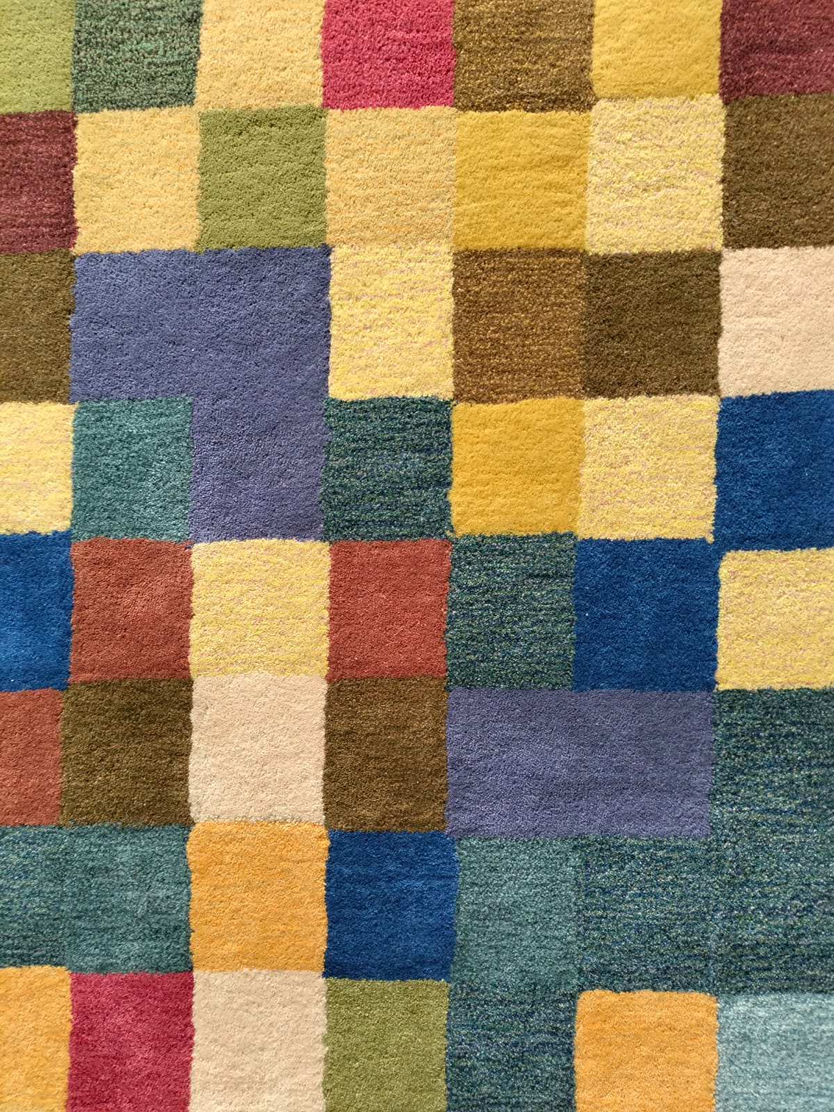 Handtufted Carpet